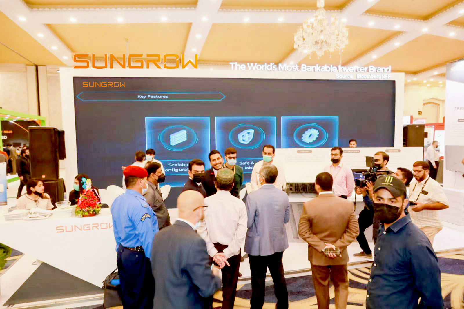 Sungrow Signs a 50 MW Distribution Contract at Solar Pakistan 2021 | SUNGROW