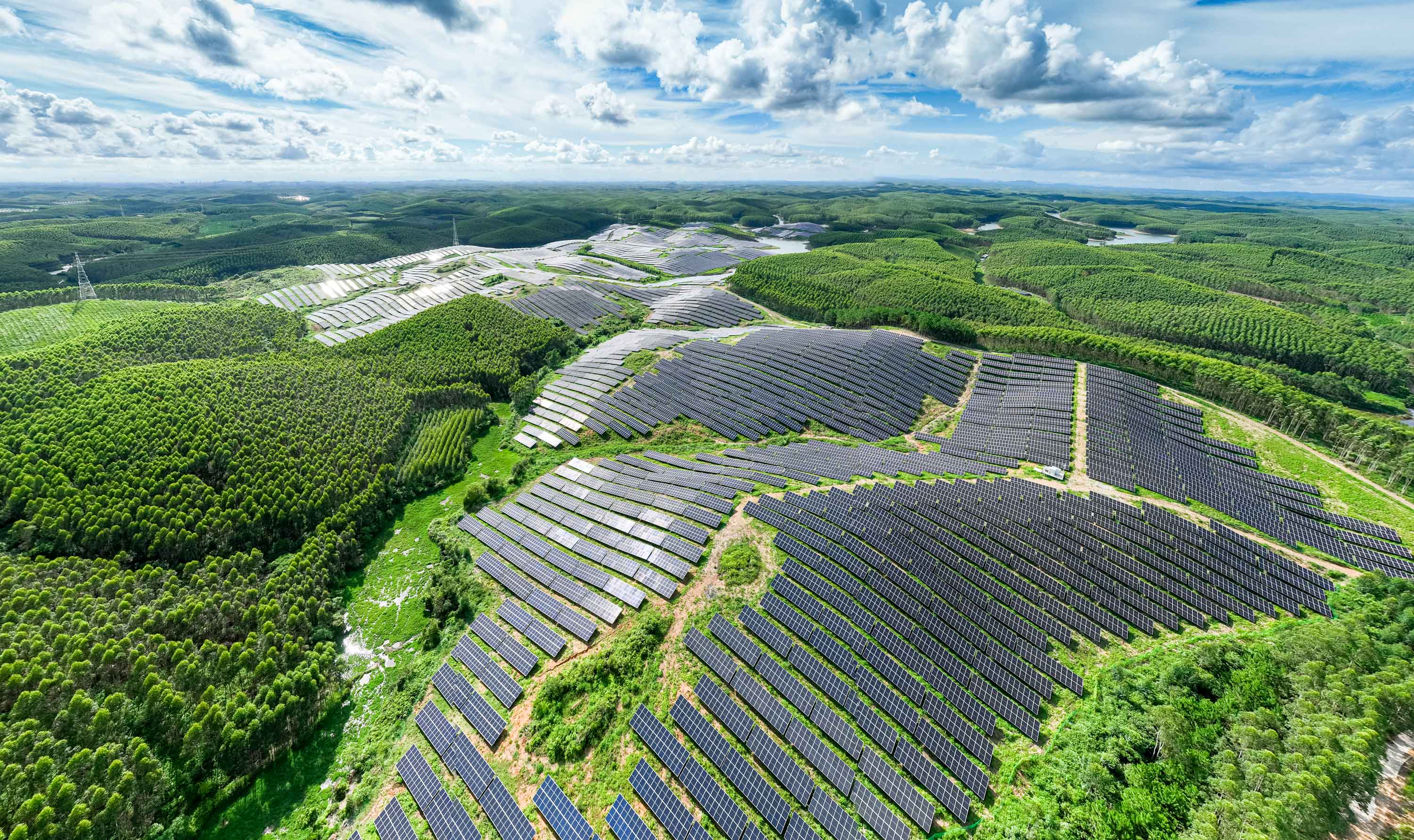 Sungrow Releases 2022 Fiscal Report: Revenue Increases by 66.8% | SUNGROW