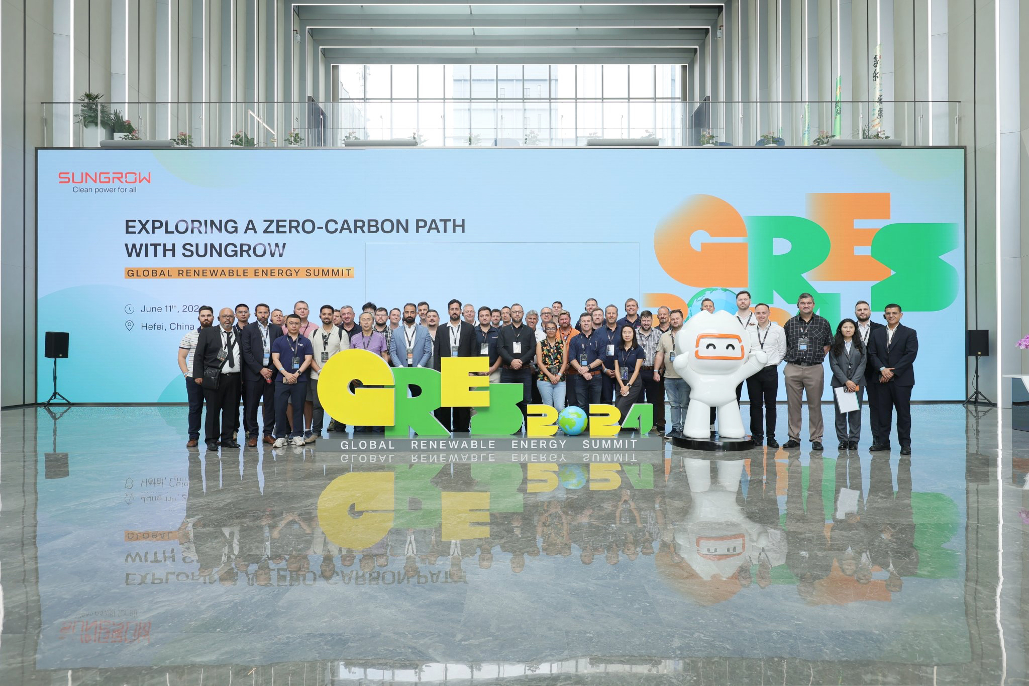 The Inaugural Sungrow GRES 2024 Summit: Charting the Course for the Worldwide Zero-Carbon Transition | SUNGROW