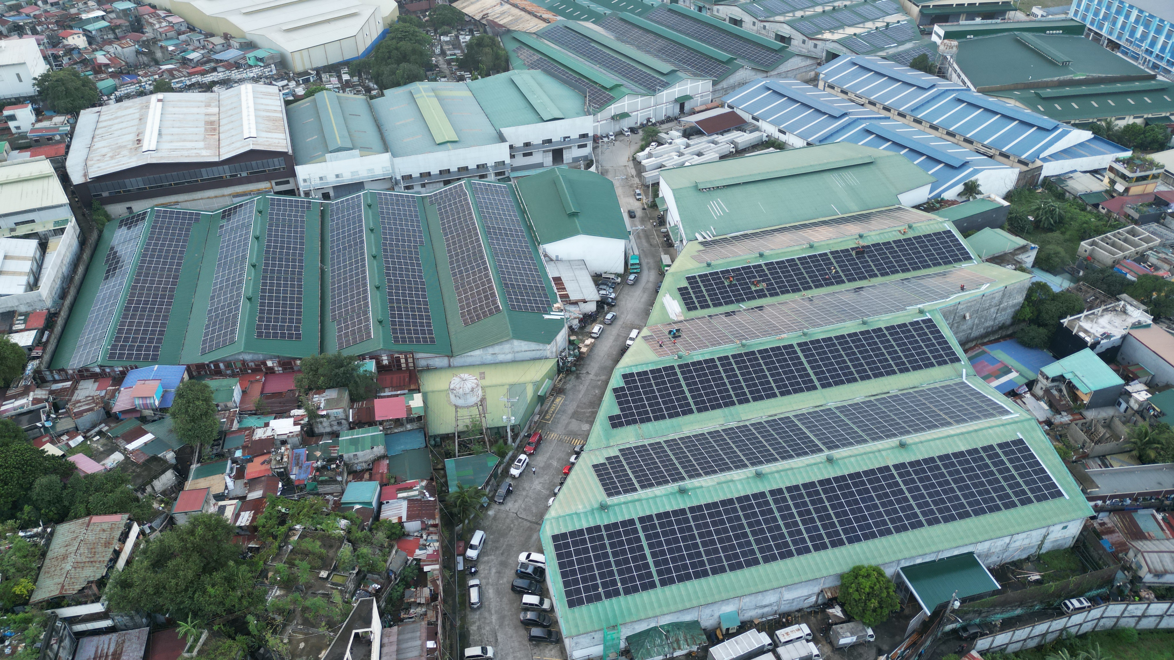 Sungrow's Advanced SR20D-M PV Rapid Shutdown Solution Powers Philippines' First MW-LevelProject, Enhancing Safety and Sustainability at Major Logistics Park | SUNGROW