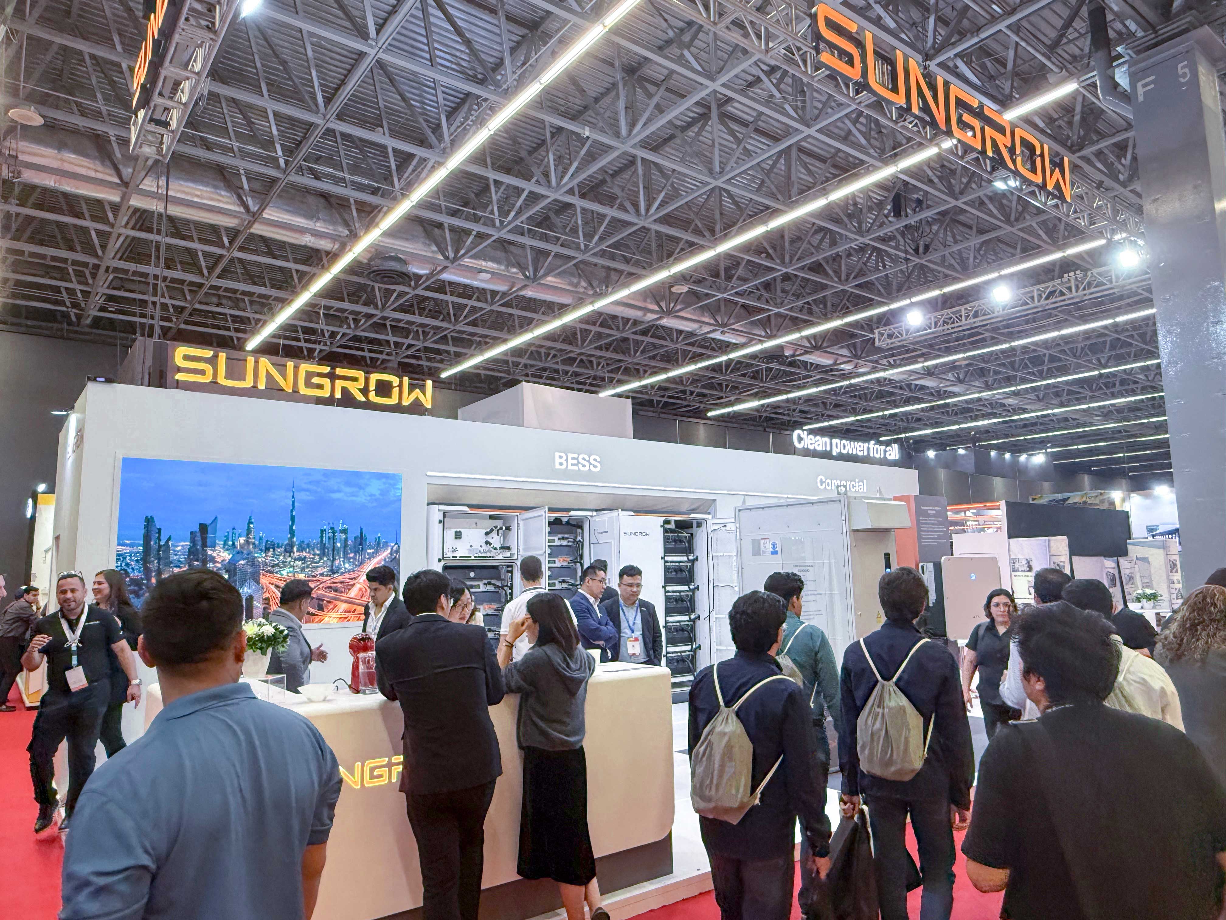 Sungrow Unveils Next-Gen PowerTitan 2.0 Energy Storage System at RE+ Mexico 2025 to Accelerate Renewable Transition
