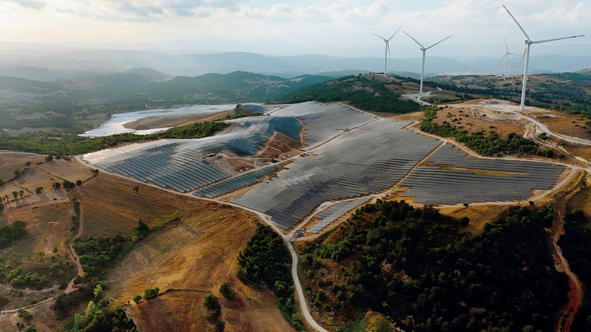 Hybrid Renwables Power Turkey's Clean Energy Transition