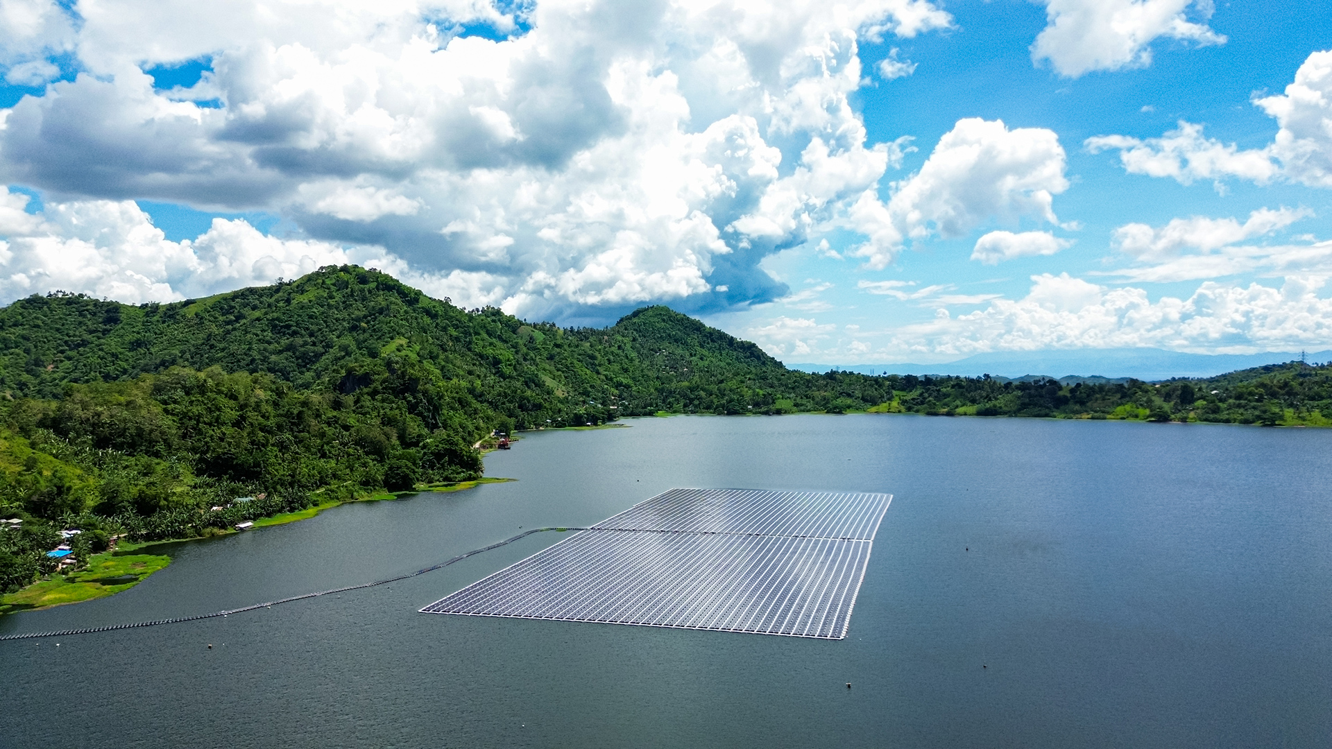 Philippines-First-Megawatt-Scale-Floating-Solar-Plant