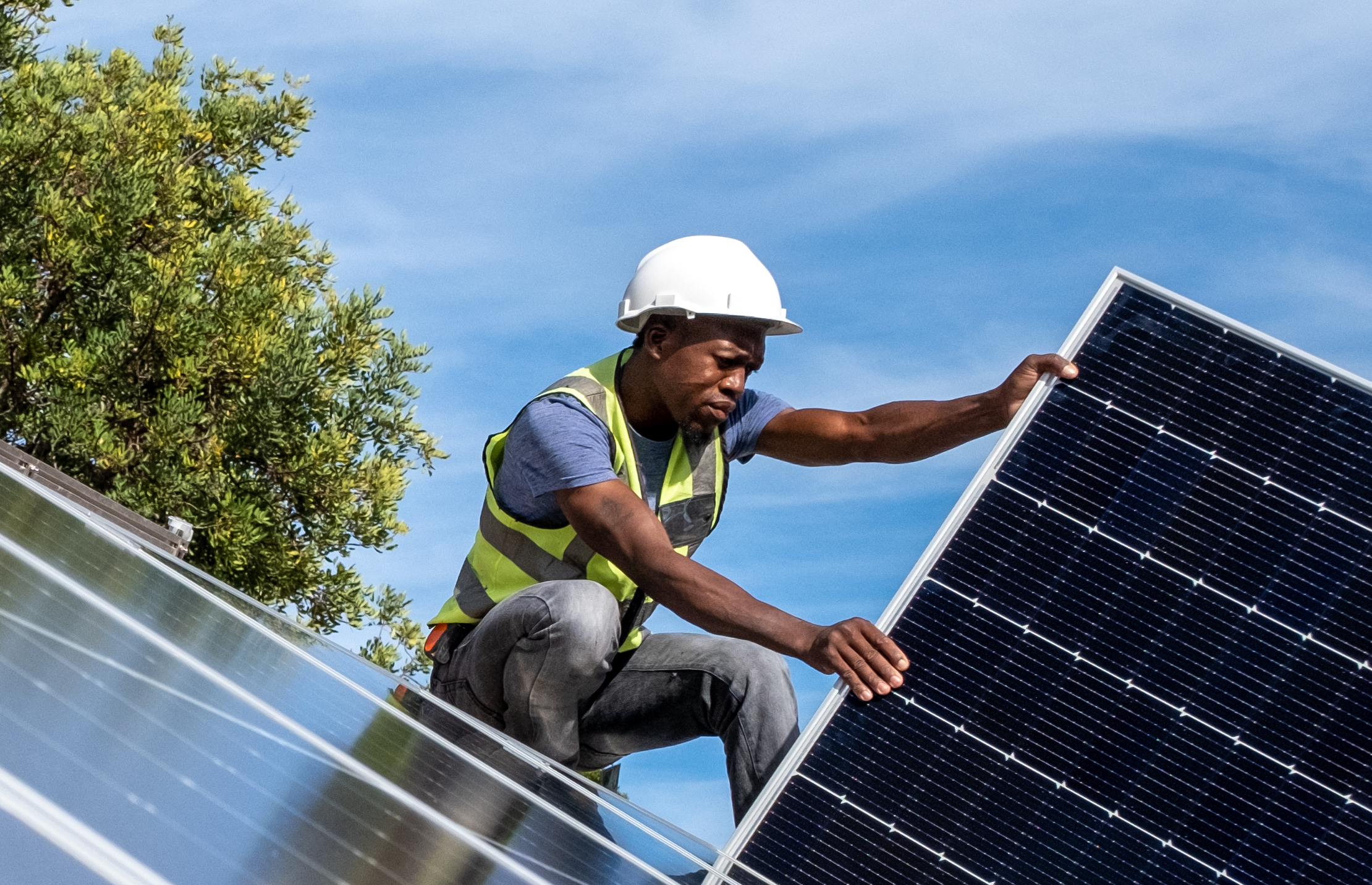 No More Power Outage Interruption or High Bills