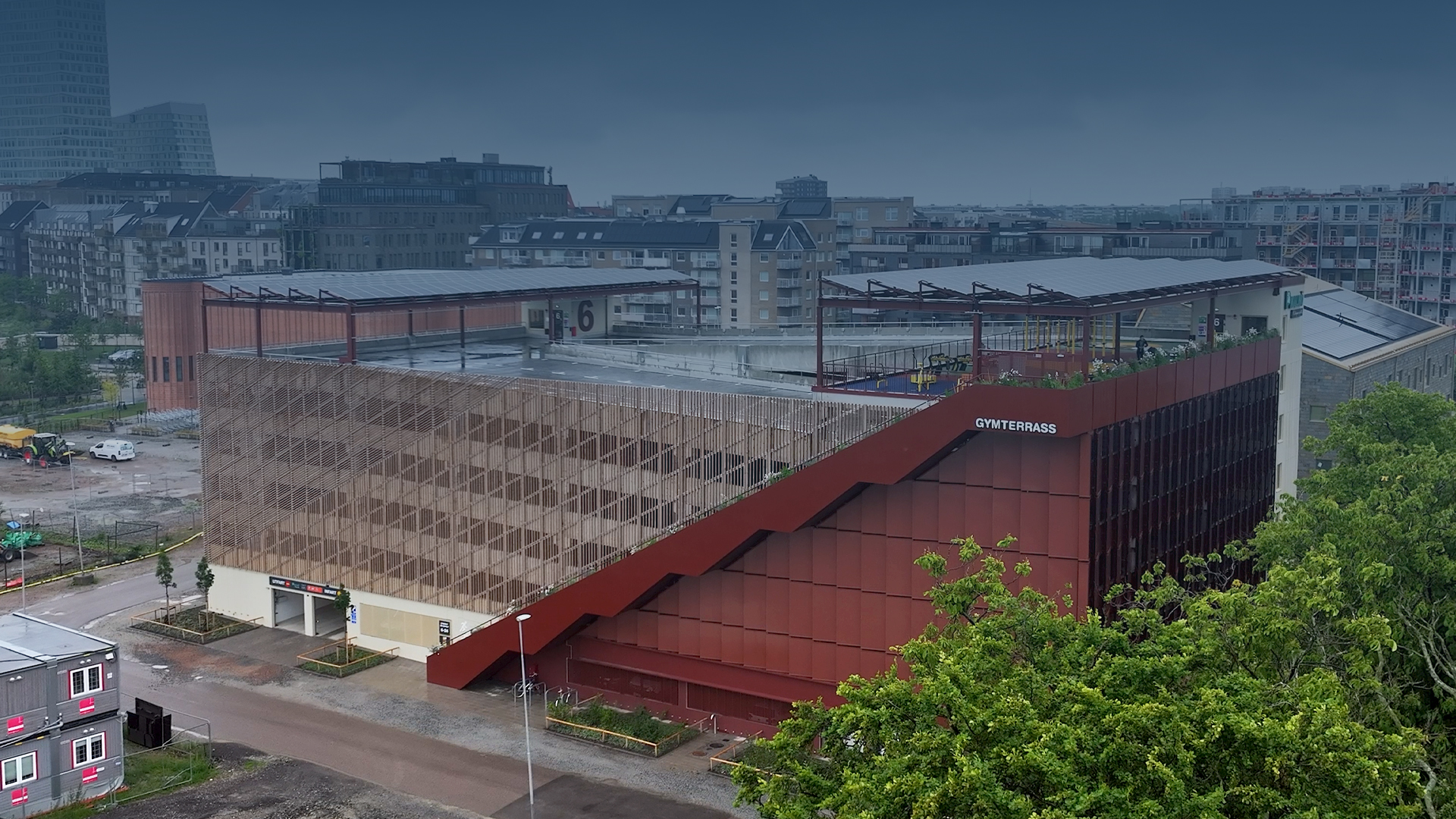 Smart Solar, Battery Storage & EV Charging: 206 kW PV + 916 kWh BESS in Sweden