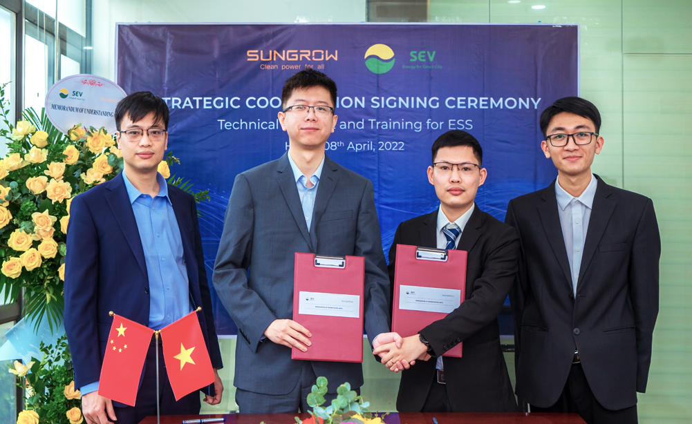 Sungrow Provides PV and ESS Technical Training Programs for SEV | SUNGROW