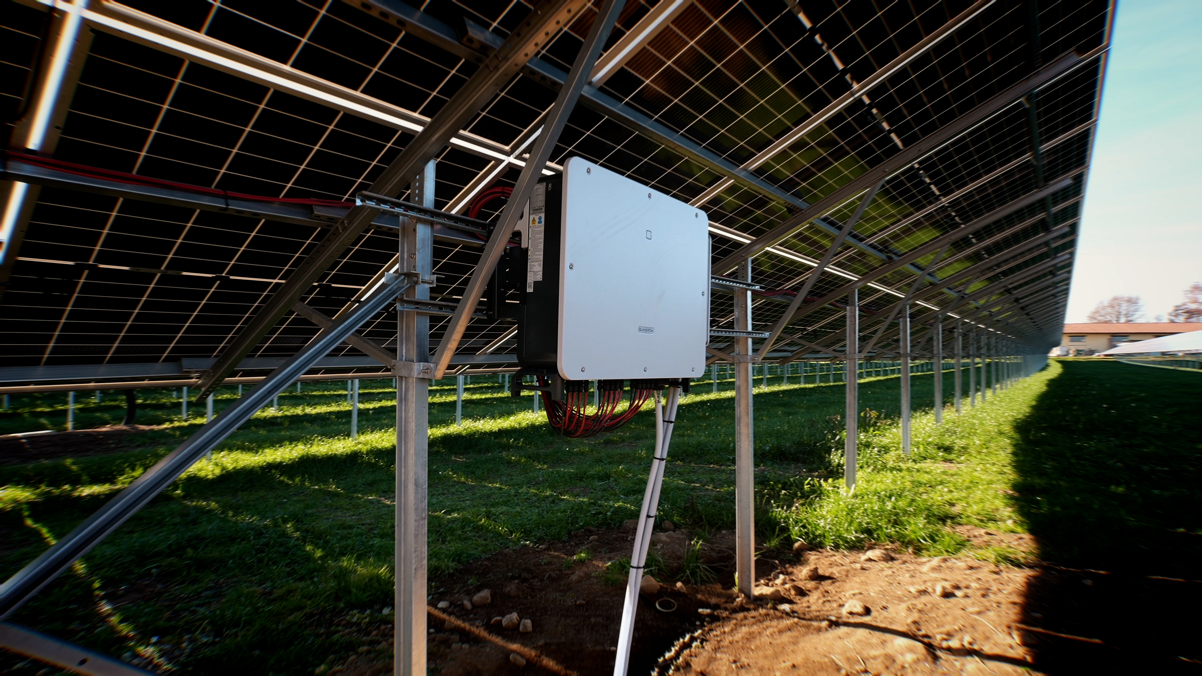Agrivoltaics for the textile industry: 2,1 MWp più 1,1 MWh in Biella, Italy