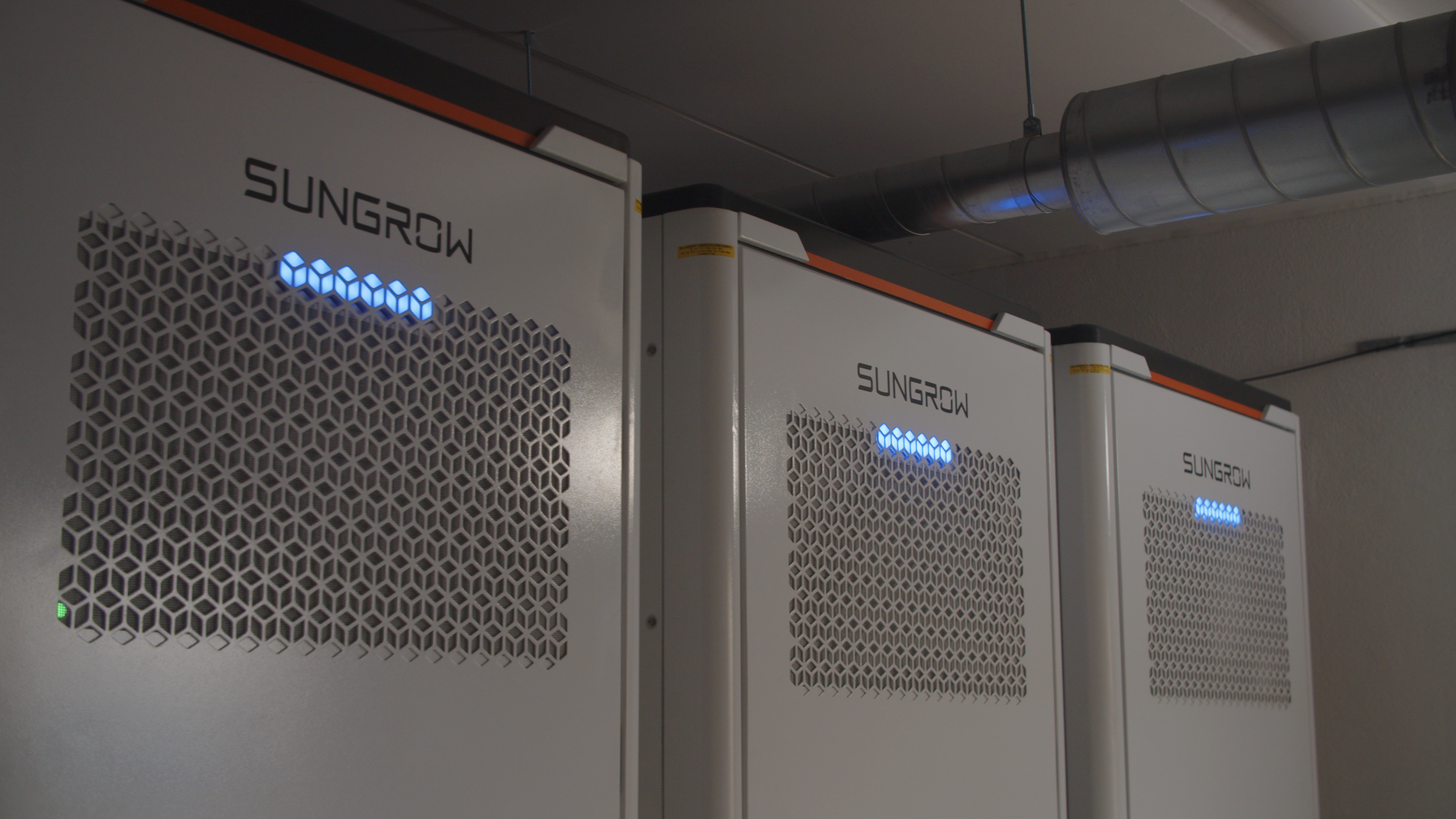 Smart Solar, Battery Storage & EV Charging: 206 kW PV + 916 kWh BESS in Sweden
