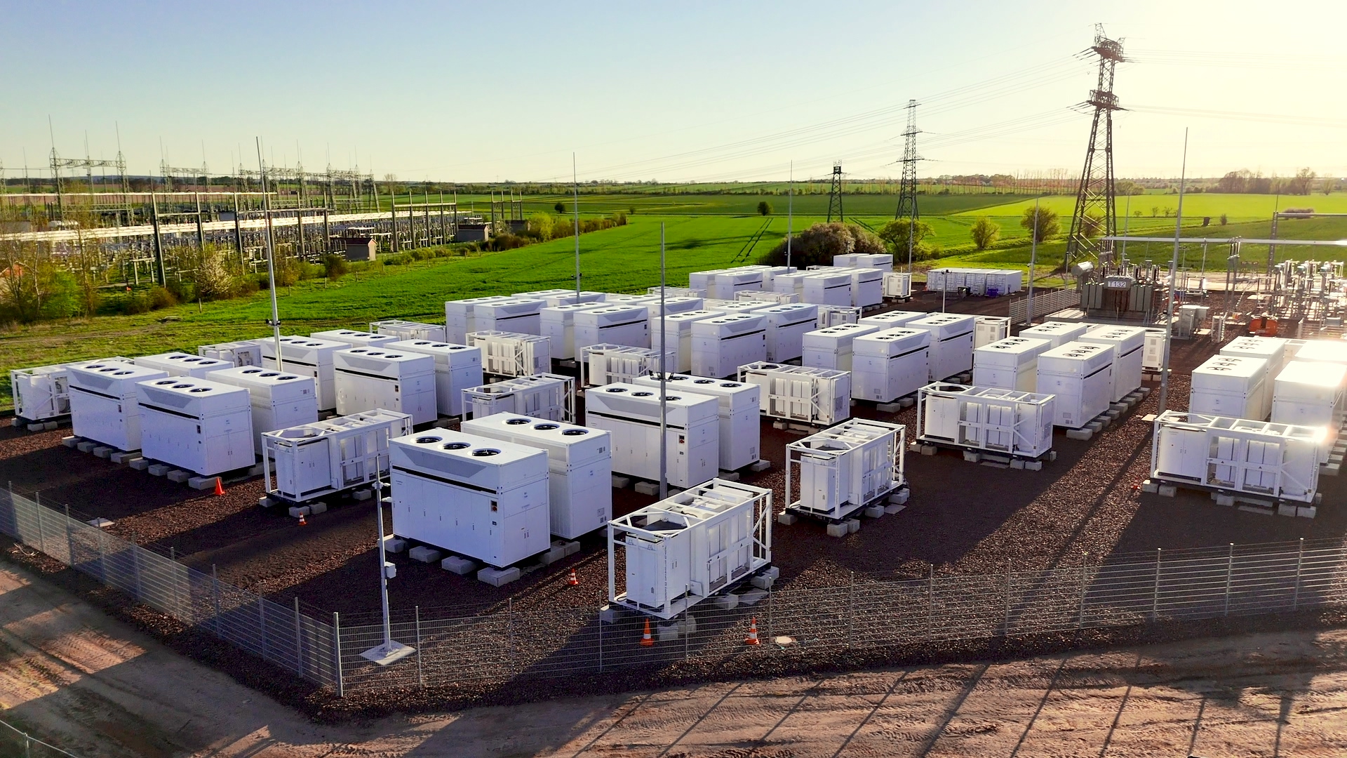 Cases-Utility Scale